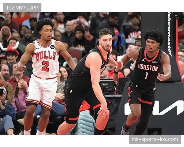 申京挡拆制造错位提升内线效率显著拉开球队攻防空间